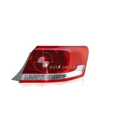 Genuine Toyota Aurion GSV40R Tail Lamp RH Red (10/06-04/12)