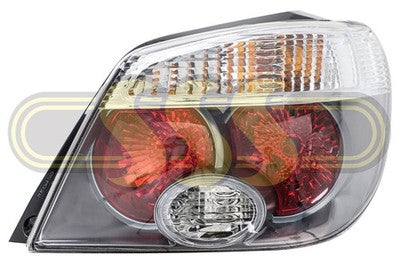 Mitsubishi Outlander Tail Lamp Right Hand All Clear lens (06/04-09/06)