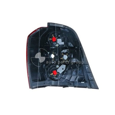 Genuine Toyota Kluger MCU28R Tail Lamp RH (08/03-08/07)