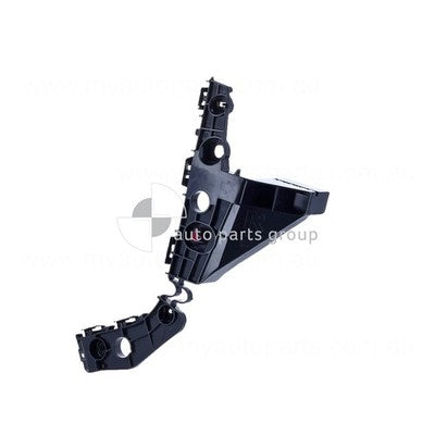 Genuine Toyota Hiace GDH300R/GDH320R/GRH300R Front Bar Bracket RH (02/19-On)