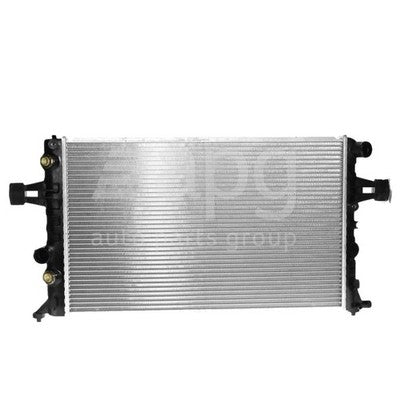 Holden Astra TS/TT Radiator Plastic Aluminium 600 x 368 x 26 mm 35 / 35 mm