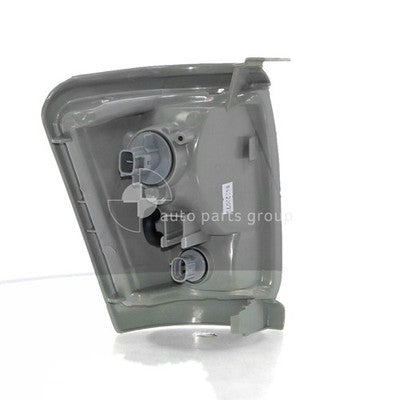 Toyota Hilux KZN165R/LN147R/LN167R Front Park / Indicator Lamp LH (10/97-09/01)