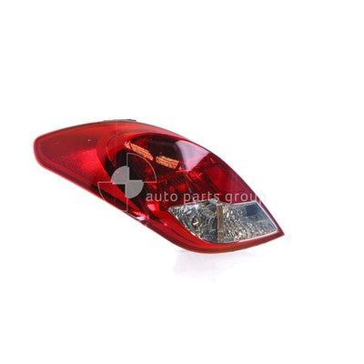 Genuine Hyundai i20 PB Tail Lamp LH (06/12-08/15)
