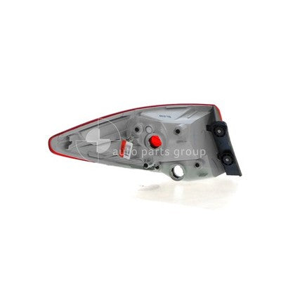 Genuine Hyundai ix35 LM Tail Lamp RH (02/10-05/15)