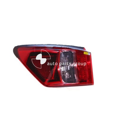 Genuine Lexus IS250 GSE20/GSE21 Tail Lamp LH Red/Clear (08/10-04/13)