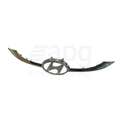 Genuine Hyundai i30 GD Grille Mould (05/12-03/15)