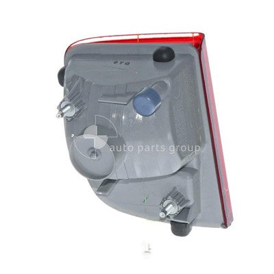 Genuine Toyota Landcruiser UZJ200/VDJ200 Rear Bar Lamp RH (11/07-09/15)