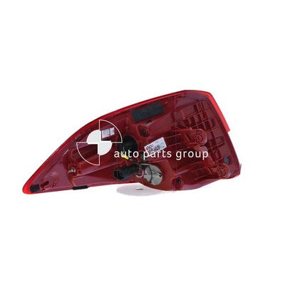 Genuine Hyundai Tucson TL Tail Lamp RH (05/15-06/18)