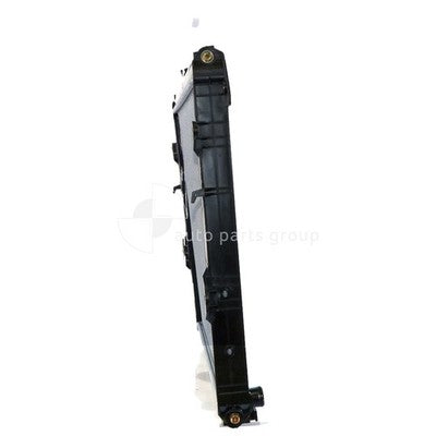 Toyota Hilux Radiator Plastic Aluminium 500 x 648 x 26 mm : Manual 2.7 L 2TRFE