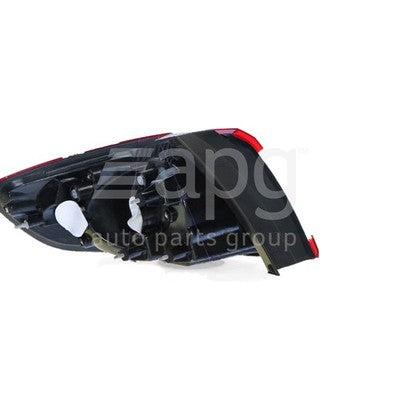Hyundai Santa Fe CM Tail Lamp RH (09/09-07/12)
