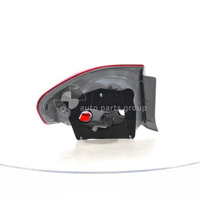 Toyota Corolla ZRE152R/ZRE153R Tail Lamp RH (04/10-12/13)
