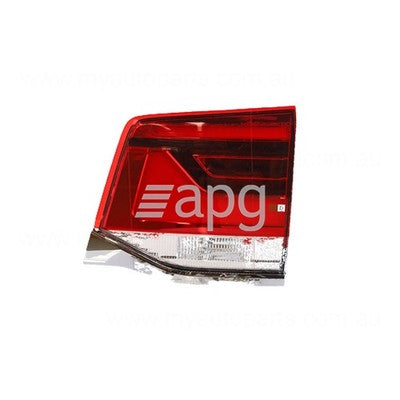 Genuine Toyota Landcruiser UZJ200/VDJ200 Lift Gate Lamp RH (09/15-11/21)