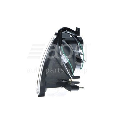 Mazda B Series UN Front Park / Indicator Lamp RH (10/02-10/06)