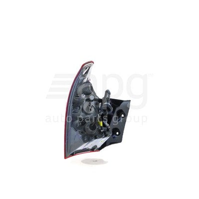 Genuine Hyundai i30 GD/GD II Tail Lamp RH (05/12-03/17)