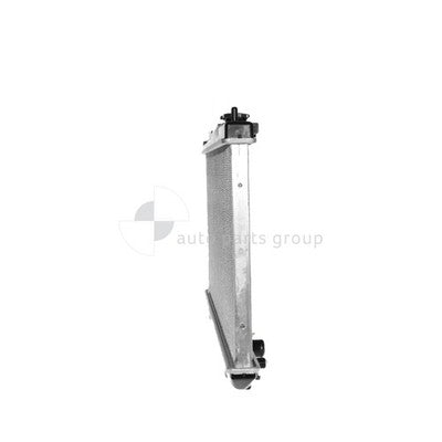 Daihatsu Charade Radiator Plastic Aluminium 325 x 638 x 26 mm 32 / 32 mm