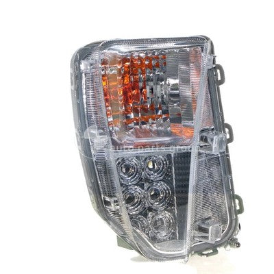 Toyota Prius ZVW30R Front Bar Park / Indicator Lamp RH (04/09-02/16)