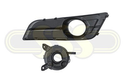 Toyota Corolla 94-On Fog Lamp Right Hand INCLUDE F.L COVER (04/04-02/07)