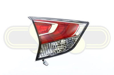 Genuine Nissan / Datsun Xtrail Rear Garnish Lamp Left Hand (03/14-04/17)