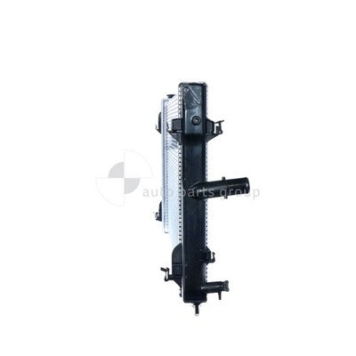 Holden Berlina VZ/WK/WL Radiator Plastic Aluminium 675 x 428 x 34 mm 35 / 35 mm