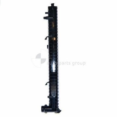 BMW X5 E53 Radiator Plastic Aluminium 590 x 598 x 40 mm 40 / 40 mm (11/00-03/07)