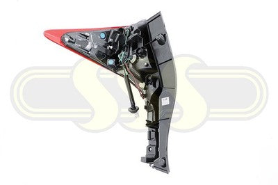 Genuine Mitsubishi Pajero Sport Tail Lamp Right Hand (10/15-10/19)