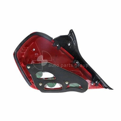Nissan Maxima J31 Tail Lamp RH (12/03-01/09)