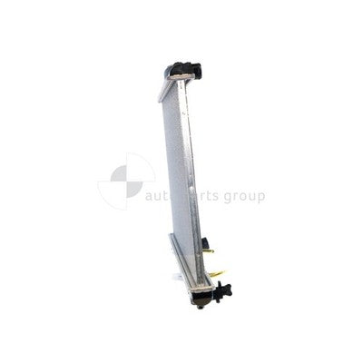 Lexus IS200 / IS300 GXE10/JCE10 Radiator Plastic Aluminium 375 x 718 x 16 mm : A