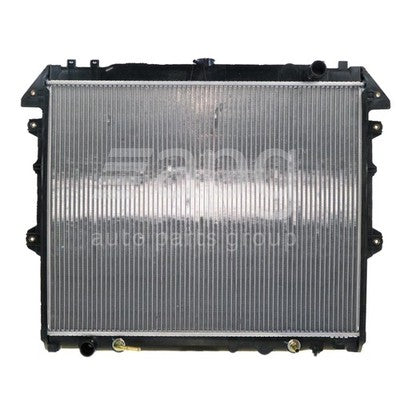 Toyota Hilux Radiator Plastic Aluminium 535 x 653 x 26 mm : Man/Auto 4.0 L 1GRFE