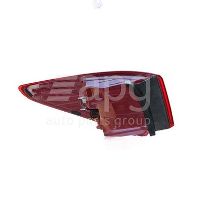 Genuine Hyundai Santa Fe DM Tail Lamp RH (11/15-On)
