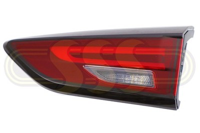 Genuine Mazda Cx3 Rear Garnish Lamp Right Hand With LED (06/18-On)