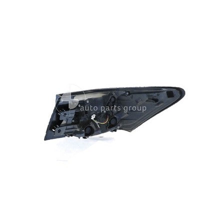 Genuine Lexus CT200H ZWA10R Tail Lamp LH (12/10-12/13)