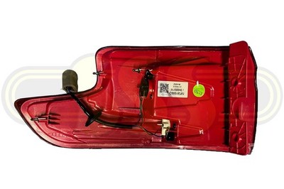 Genuine LDV G10 Van Tail Lamp Right Hand Tail Gate Type No LED (2015-On)