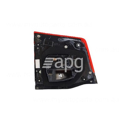 Genuine Toyota Landcruiser UZJ200/VDJ200 Lift Gate Lamp RH (09/15-11/21)