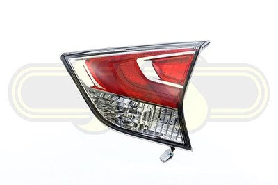Genuine Nissan / Datsun Xtrail Rear Garnish Lamp Right Hand (03/14-04/17)