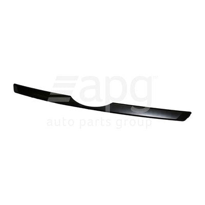 Genuine Hyundai iLoad TQ-V/TQ-W Grille Mould (02/08-03/18)