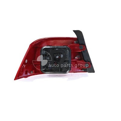 Genuine Volkswagen Passat 3C Tail Lamp RH (04/11-10/15)