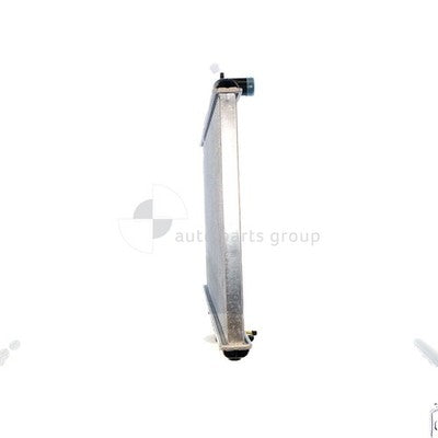 Nissan Patrol GU Radiator Plastic Aluminium 450 x 908 x 36 mm 35 / 35 mm