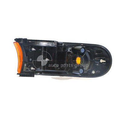Genuine Toyota FJ Cruiser GSJ15R Front Park / Indicator Lamp RH (11/10-08/16)
