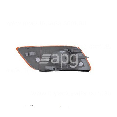 Genuine Subaru Forester S5 Rear Bar Reflector LH (09/18-04/24)
