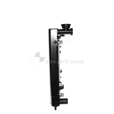 Holden Commodore VU/VX Radiator Plastic Aluminium 675 x 428 x 26 mm 35 / 35 mm