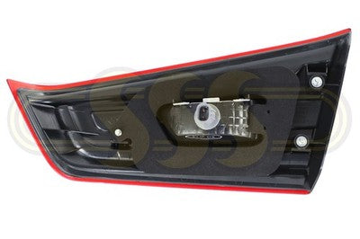 Genuine Mitsubishi Asx 5Door Rear Garnish Lamp Left Hand (07/17-08/19)