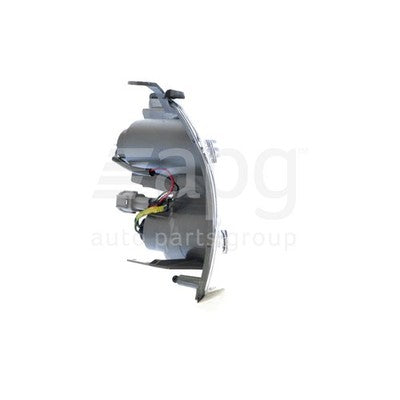 Genuine Nissan Patrol GU Front Park / Indicator Lamp LH (10/01-10/04)