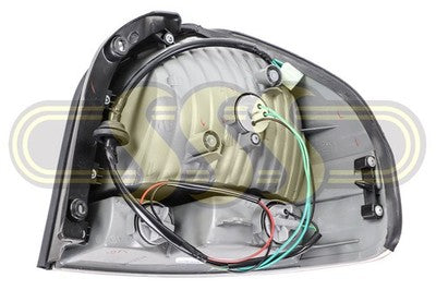 Hyundai Santa Fe Wagon Tail Lamp Left Hand (10/04-11/05)