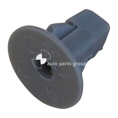 Genuine Toyota Prius-C NHP10R/NCP90R/NCP91R Clip (08/05-06/17)