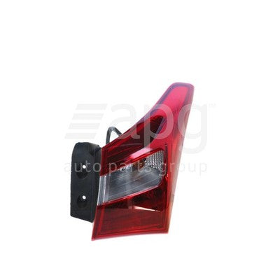 Genuine Hyundai i30 GD/GD II Tail Lamp RH (05/12-03/17)