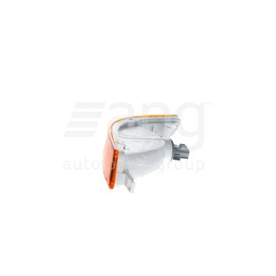 Toyota Corolla AE101R/AE102R Front Bar Park / Indicator Lamp RH (07/94-07/99)