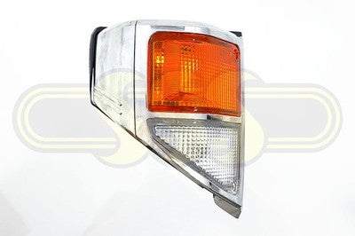 Toyota Landcruiser Corner Lamp Right Hand Chrome Assembly (10/99-01/07)