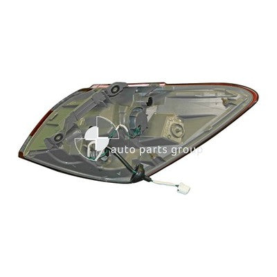 Genuine Nissan Murano Z51 Tail Lamp LH Red/Clear (09/11-12/14)