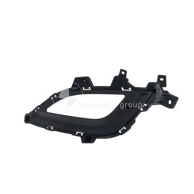Genuine Hyundai i30 GD/GD II Front Bar Grille LH (05/12-03/17)