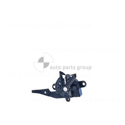 Genuine Toyota Hilux GGN15R/GGN25R/KUN16R Bonnet Lock (02/05-07/11)